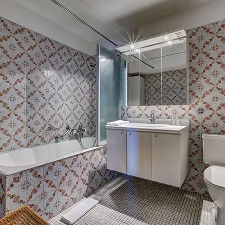 Mont Parrain 14 דירה